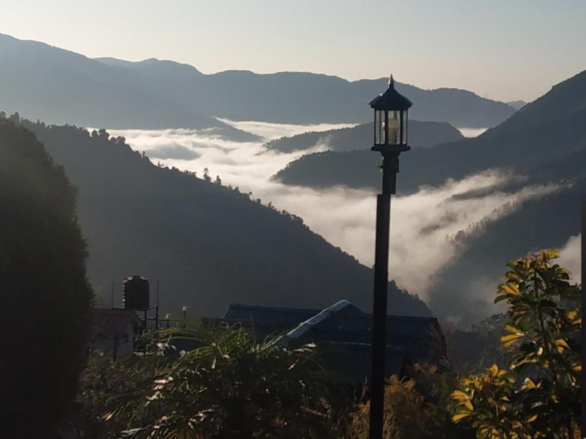 Sakoon Villa Shimla Luaran gambar