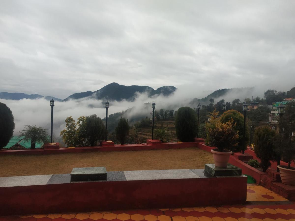 Sakoon Villa Shimla Luaran gambar